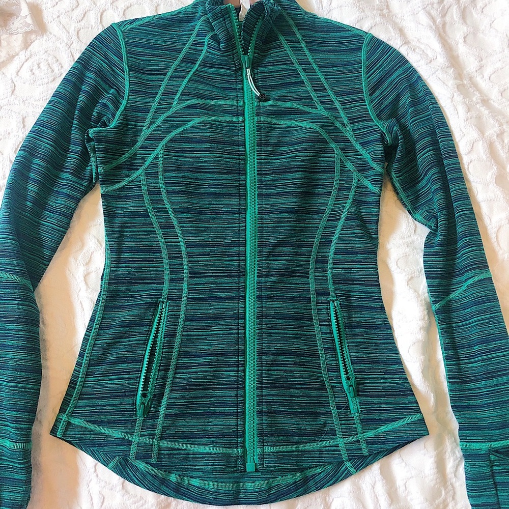 🤍Lululemon define jacket🤍
